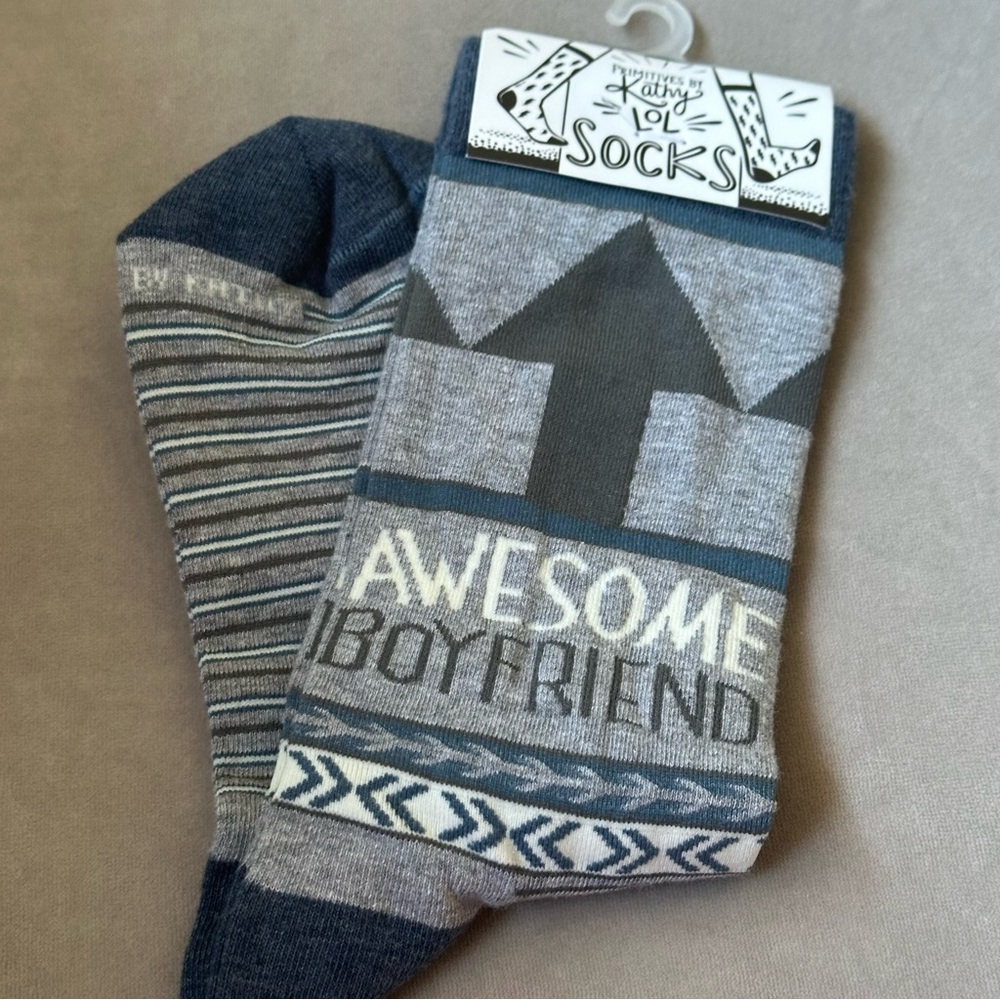 Men’s Crew Socks Primitives By Kathy Awesome Boyfriend Brand New